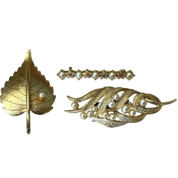 Gold Tone Pearl Crystal Brooches Leaf Bar Pin Pink Flower Open Work Lot of 3 - Picture 1 of 5